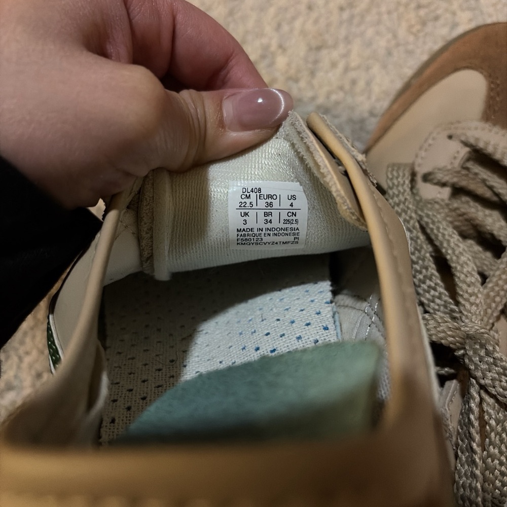 Onitsuka Tiger by Asics Men’s Beige & Green Low-Top Sneakers - Picture 4 of 4